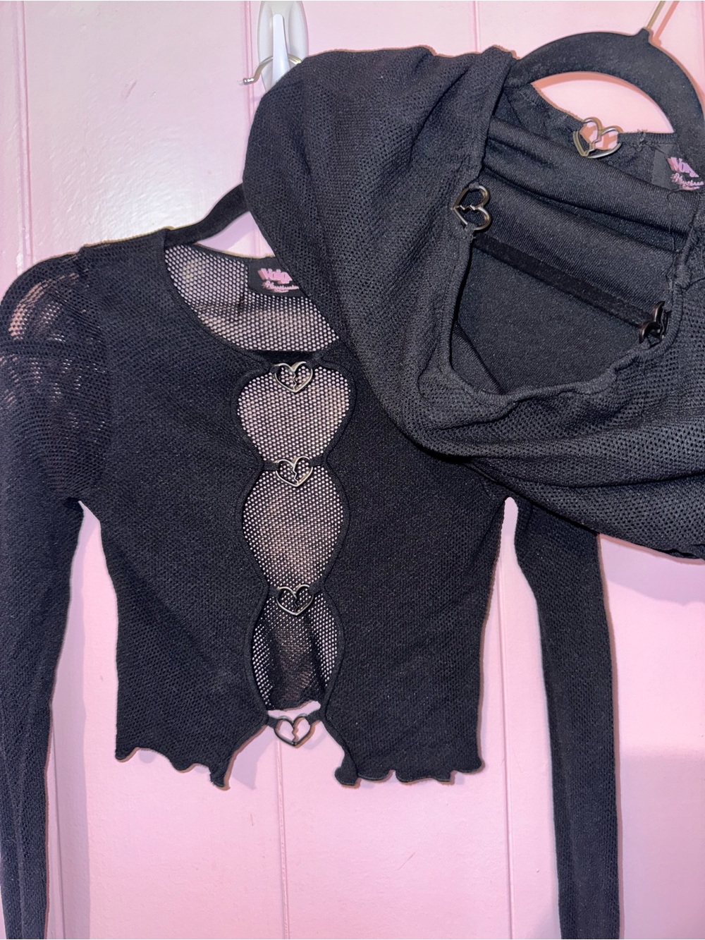 Black Heart-Accent Mesh Front Long Sleeve Top